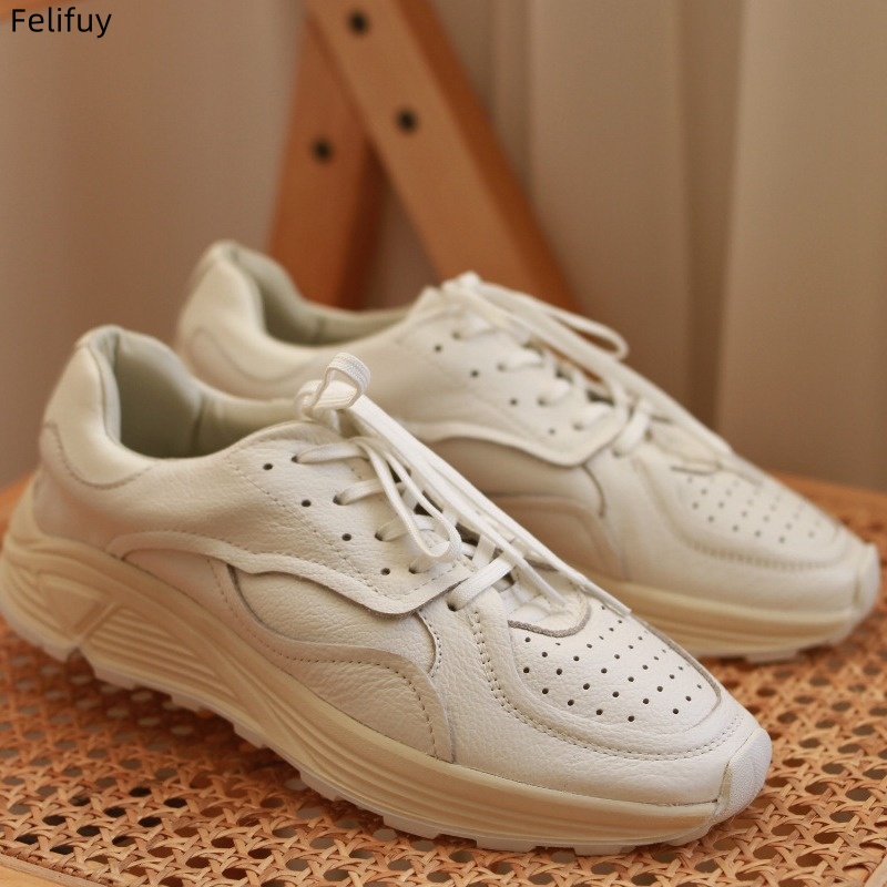 รองเท้าลำลองผู้ชายแบบผูกเชือกท - White Sneaker Care Kit บทวิจารณ์และราคา