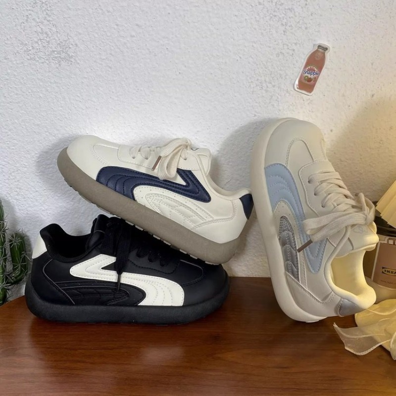 รองเท้าผ้าใบผู้หญิงสไตล์วินเทจ - White Sneaker Care Kit บทวิจารณ์และราคา