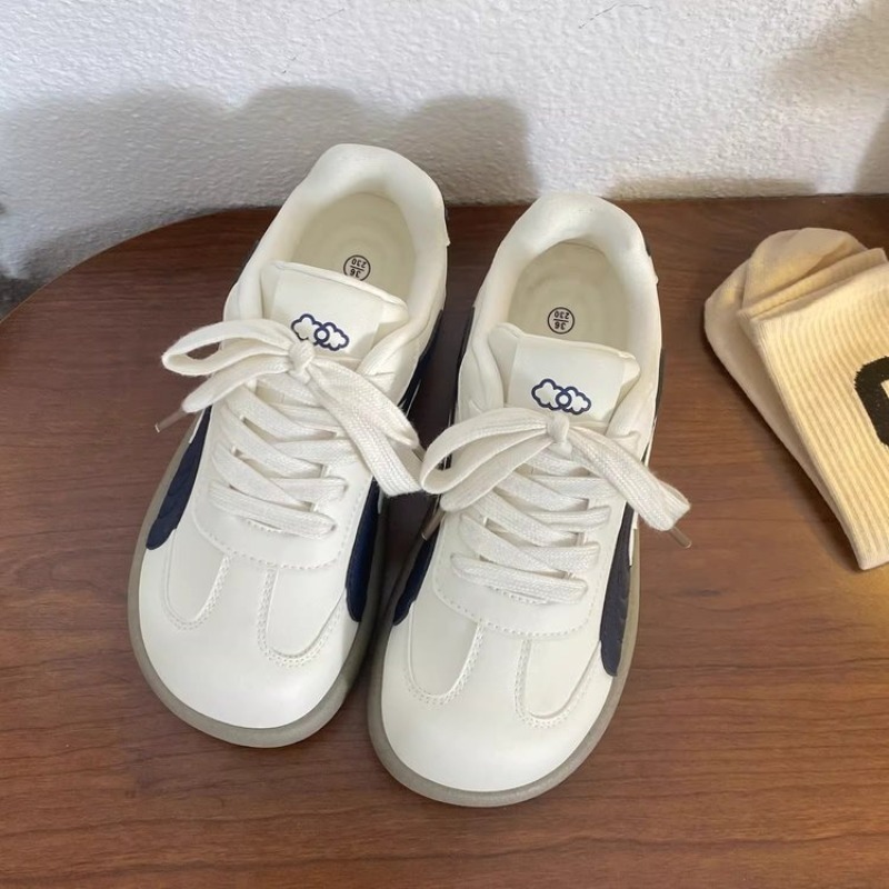 รองเท้าผ้าใบผู้หญิงสไตล์วินเทจ - White Sneaker Care Kit บทวิจารณ์และราคา